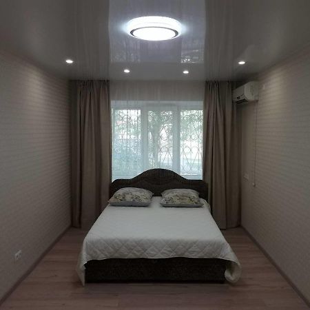 Apartment On Rabochaya 81 Dnipro Exterior photo